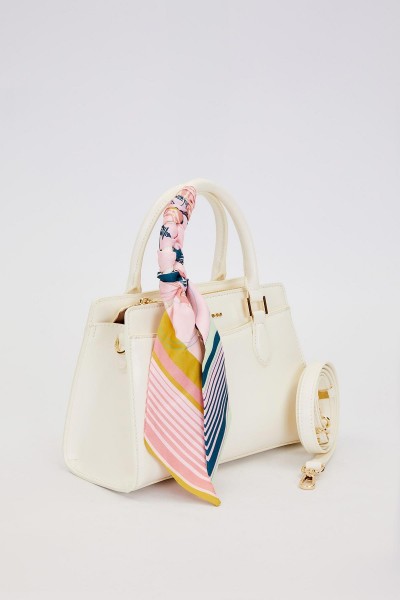 krem fular detaylı omuz çantası